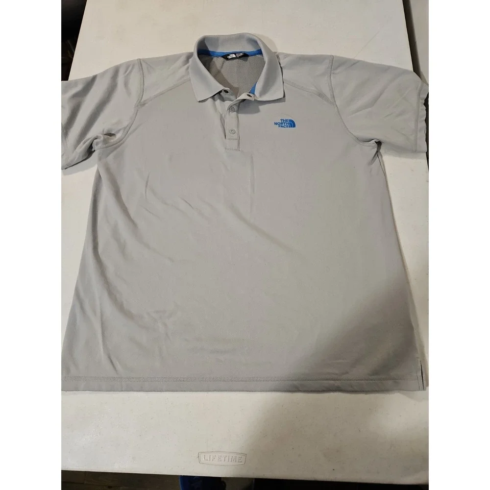 The North Face Men's Large Gray Performance Polo Shirt Short Sleeve (1841
